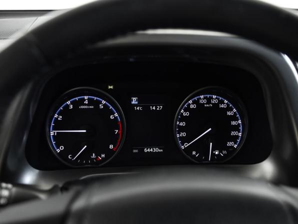 Toyota RAV4 IV (XA40) Рестайлинг с пробегом 2017 года, цена 2 399 000 рублей, 64430 км, внедорожник, Автокод Объявления