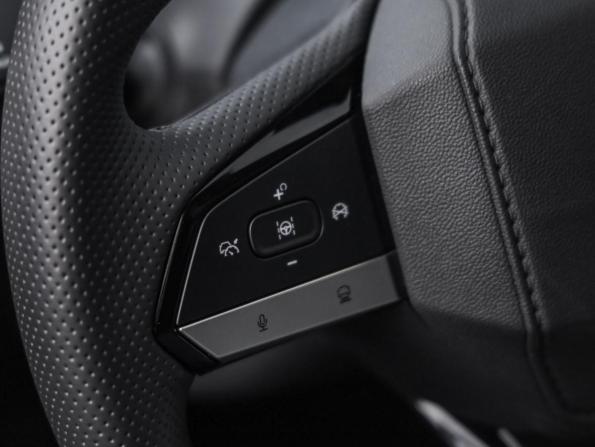 Changan Lamore с пробегом 2024 года, цена 2 050 000 рублей, 12853 км, седан, Автокод Объявления