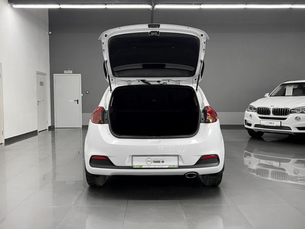Kia Ceed II с пробегом 2015 года, цена 1 290 000 рублей, 96165 км, хэтчбек, Автокод Объявления