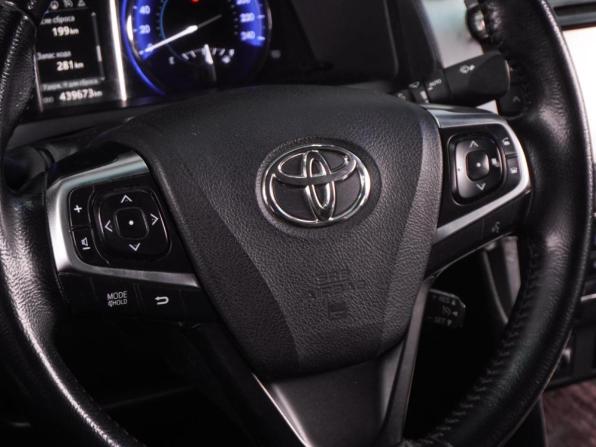Toyota Camry VII (XV50) Рестайлинг 2 с пробегом 2017 года, цена 2 339 000 рублей, 439673 км, седан, Автокод Объявления