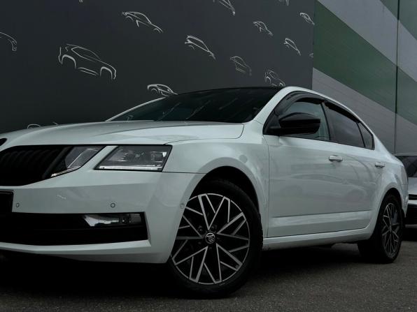 Skoda Octavia III (A7) Рестайлинг с пробегом 2020 года, цена 2 059 000 рублей, 93578 км, лифтбек, Автокод Объявления