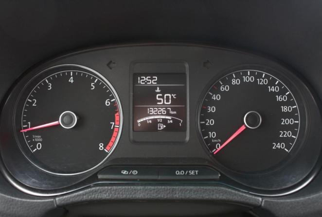 Volkswagen Polo V Рестайлинг с пробегом 2017 года, цена 970 000 рублей, 132267 км, седан, Автокод Объявления