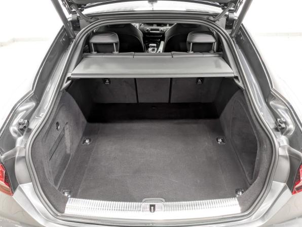 Audi A5 II (F5) Рестайлинг с пробегом 2022 года, цена 5 300 000 рублей, 12121 км, лифтбек, Автокод Объявления