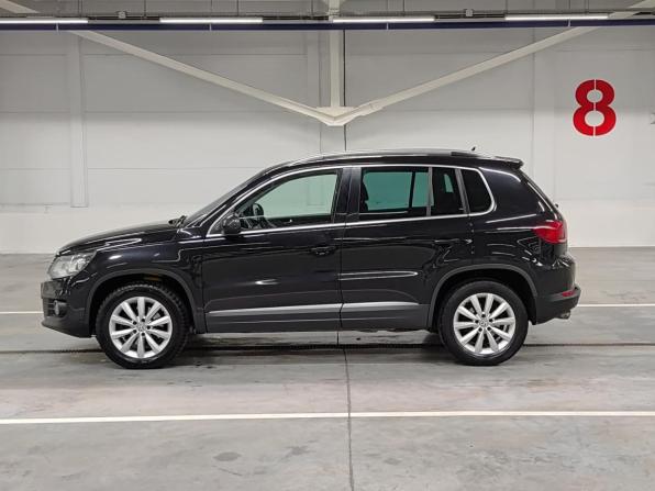 Volkswagen Tiguan I Рестайлинг с пробегом 2015 года, цена 1 399 000 рублей, 278294 км, внедорожник, Автокод Объявления