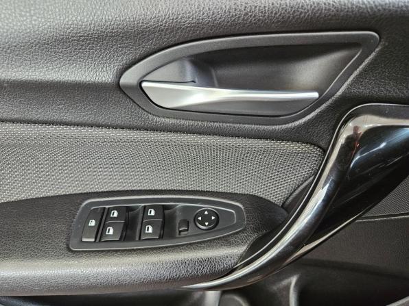 BMW 1 серии II (F20/F21) Рестайлинг с пробегом 2016 года, цена 1 450 000 рублей, 140904 км, хэтчбек, Автокод Объявления