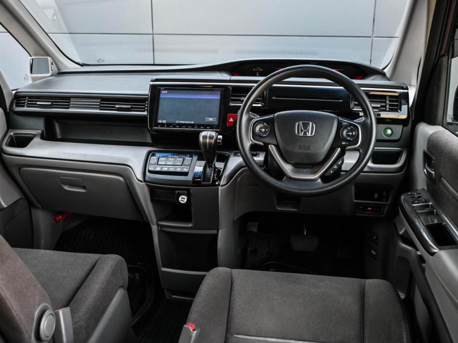 Honda Stepwgn V Новороссийск  - изображение 6