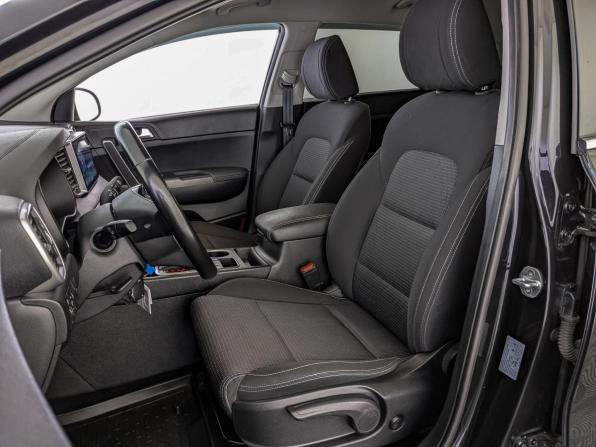 Kia Sportage IV Рестайлинг с пробегом 2021 года, цена 2 290 000 рублей, 127406 км, внедорожник, Автокод Объявления