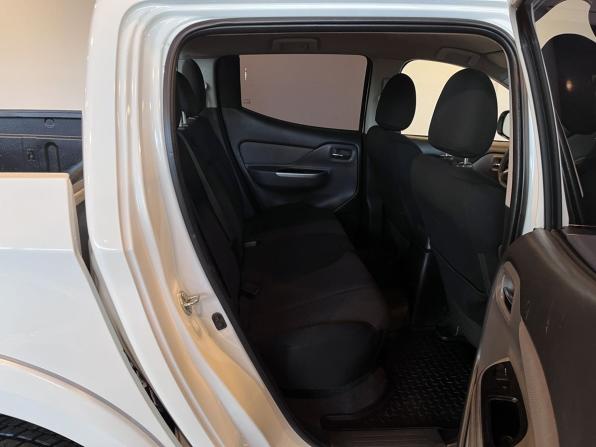 Mitsubishi L200 V с пробегом 2017 года, цена 1 560 000 рублей, 290194 км, offers.body_type.unknown, Автокод Объявления