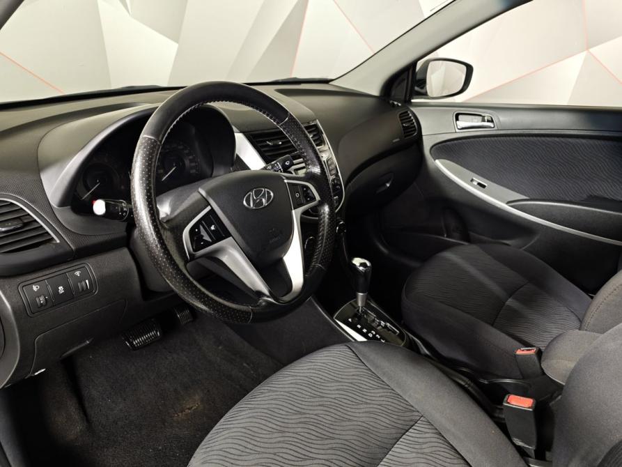 Hyundai Solaris I Москва  - изображение 18