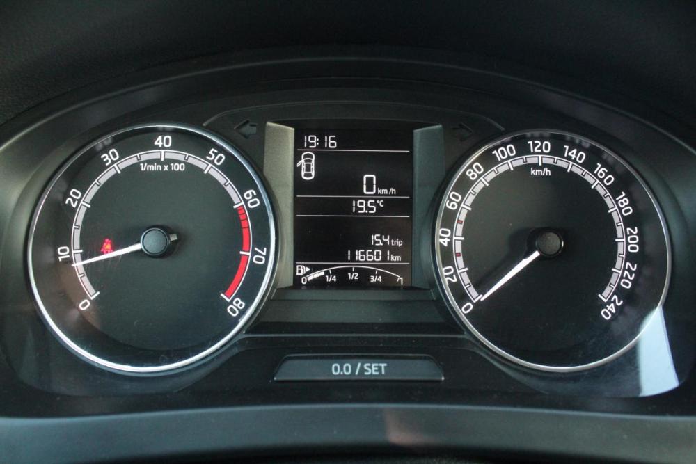 Skoda Rapid I Рестайлинг Брянск  - изображение 15