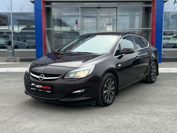 Opel Astra J Рестайлинг с пробегом 2013 года, цена 840 000 рублей, 137000 км, седан, Автокод Объявления