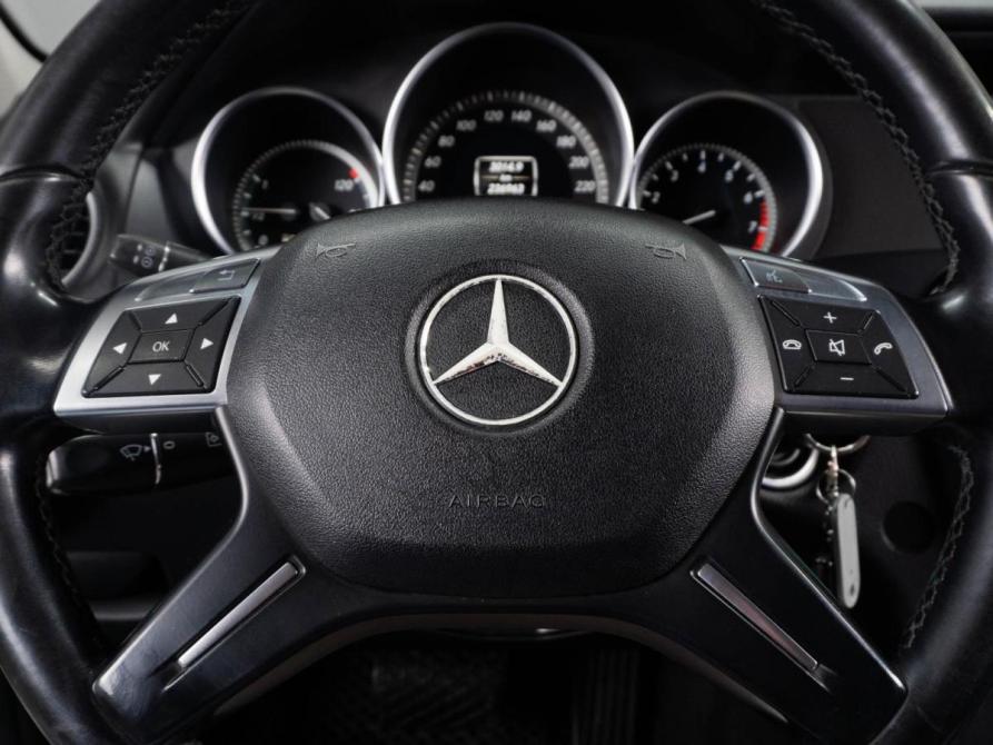 Mercedes-Benz C-Класс III (W204) Рестайлинг Тюмень  - изображение 12