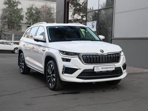 Skoda Kodiaq I Рестайлинг с пробегом 2024 года, цена 4 250 000 рублей, 16144 км, внедорожник, Автокод Объявления