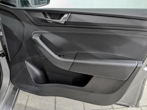 Skoda Rapid II с пробегом 2021 года, цена 1 590 000 рублей, 59052 км, лифтбек, Автокод Объявления