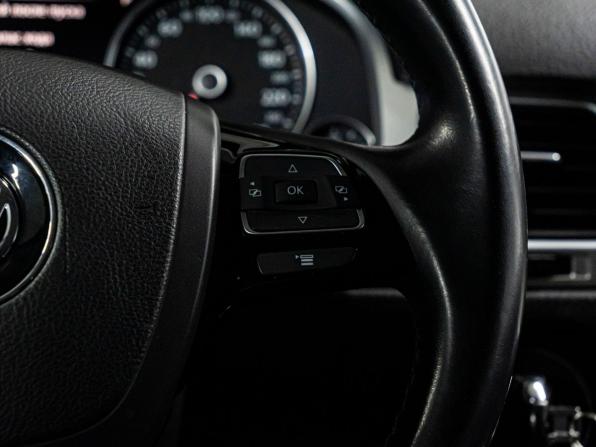 Volkswagen Touareg II с пробегом 2010 года, цена 1 950 000 рублей, 131869 км, внедорожник, Автокод Объявления