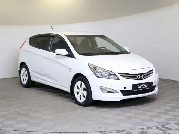 Hyundai Solaris I Рестайлинг с пробегом 2016 года, цена 799 000 рублей, 114176 км, хэтчбек, Автокод Объявления