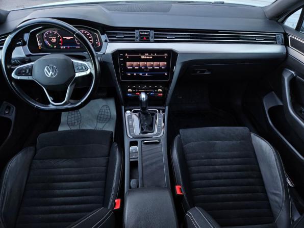Volkswagen Passat B8 Рестайлинг с пробегом 2020 года, цена 1 790 000 рублей, 227300 км, универсал, Автокод Объявления