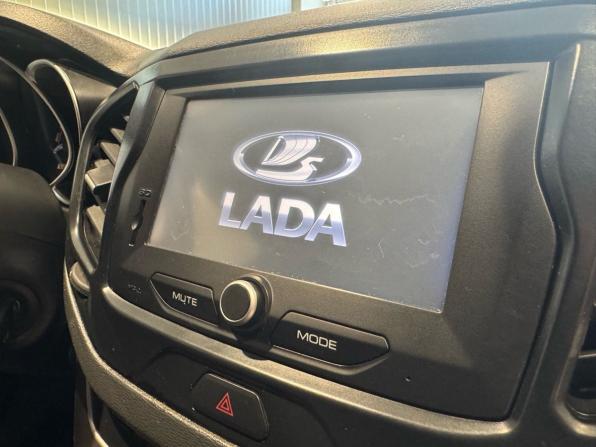 Lada (ВАЗ) Vesta I с пробегом 2018 года, цена 809 000 рублей, 165000 км, универсал, Автокод Объявления