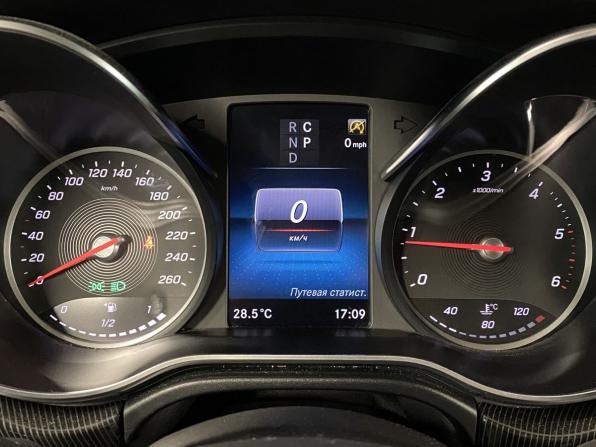 Mercedes-Benz V-Класс III (W447) Рестайлинг с пробегом 2020 года, цена 4 700 000 рублей, 92523 км, минивэн, Автокод Объявления