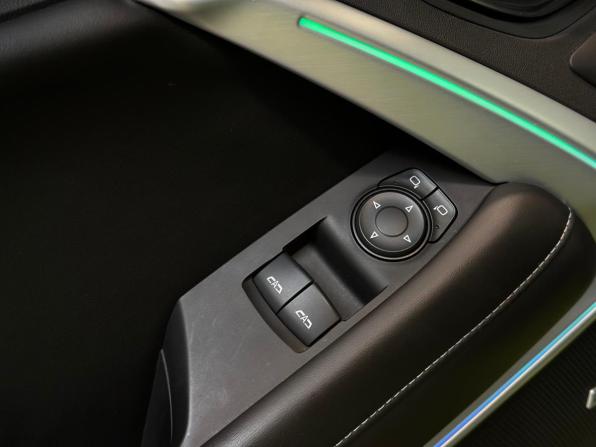 Chevrolet Camaro VI Рестайлинг с пробегом 2019 года, цена 4 949 000 рублей, 37722 км, купе, Автокод Объявления