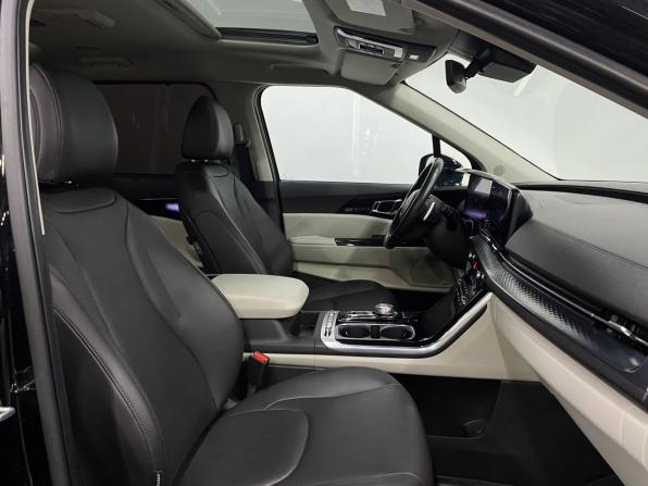 Kia Carnival IV с пробегом 2021 года, цена 4 999 000 рублей, 59041 км, минивэн, Автокод Объявления