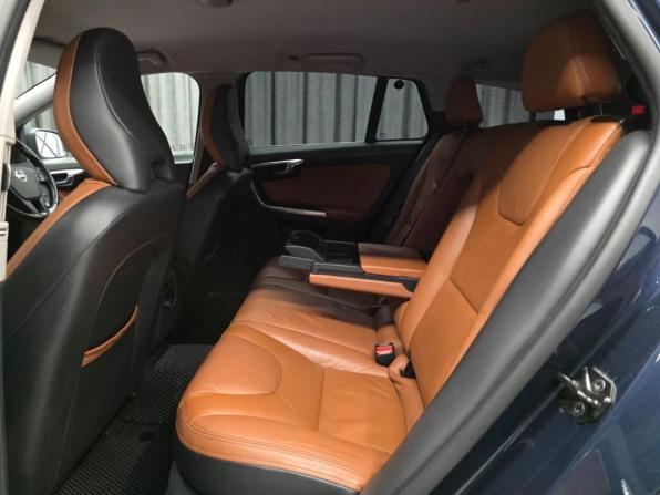 Volvo V60 I с пробегом 2012 года, цена 1 070 000 рублей, 101000 км, универсал, Автокод Объявления