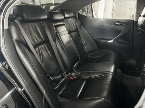 Lexus IS II с пробегом 2006 года, цена 1 129 000 рублей, 259354 км, седан, Автокод Объявления