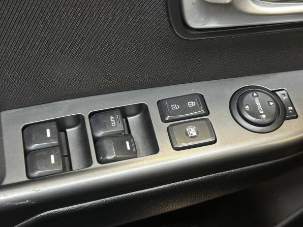 Kia Rio III Рестайлинг с пробегом 2015 года, цена 850 000 рублей, 163589 км, хэтчбек, Автокод Объявления