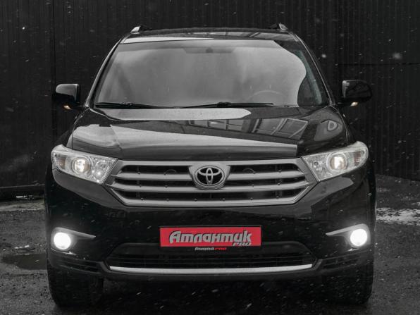 Toyota Highlander II (XU40) Рестайлинг с пробегом 2013 года, цена 1 990 000 рублей, 248374 км, внедорожник, Автокод Объявления