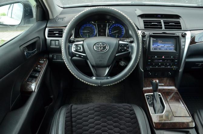 Toyota Camry VII (XV50) Рестайлинг с пробегом 2016 года, цена 2 099 900 рублей, 125435 км, седан, Автокод Объявления