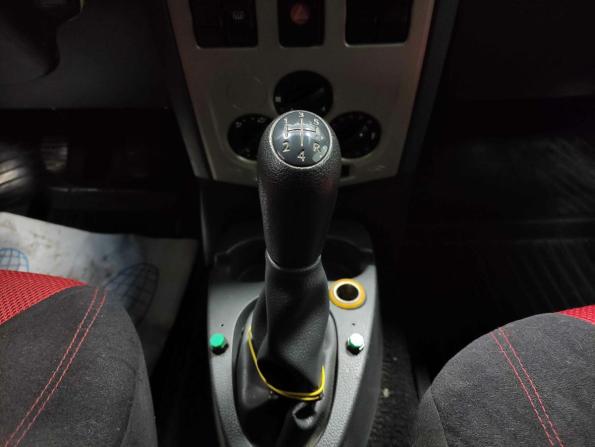Renault Logan I с пробегом 2009 года, цена 245 000 рублей, 284000 км, седан, Автокод Объявления