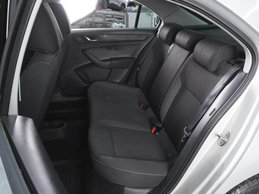 Skoda Rapid I Ростов-на-Дону  - изображение 9