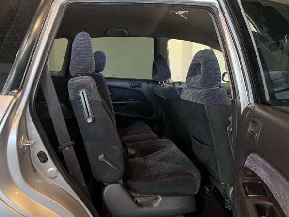 Honda Stream I с пробегом 2001 года, цена 300 000 рублей, 322631 км, компактвэн, Автокод Объявления