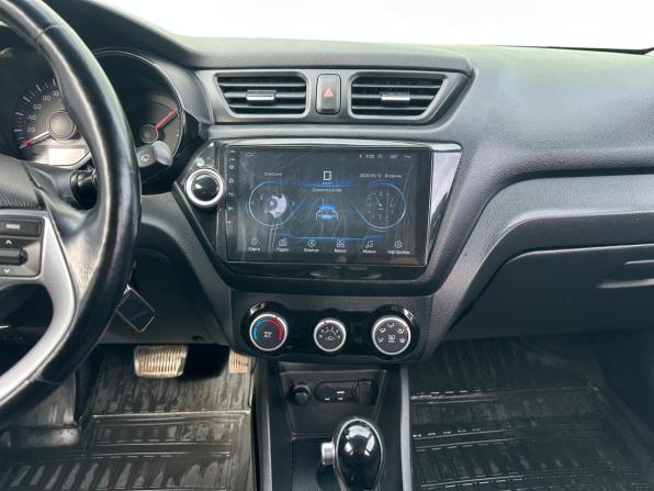 Kia Rio III Рестайлинг с пробегом 2015 года, цена 960 000 рублей, 165263 км, седан, Автокод Объявления