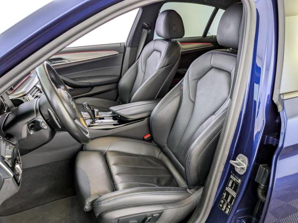 BMW 5 серии VII (G30/G31/G38) с пробегом 2019 года, цена 5 261 600 рублей, 136185 км, седан, Автокод Объявления
