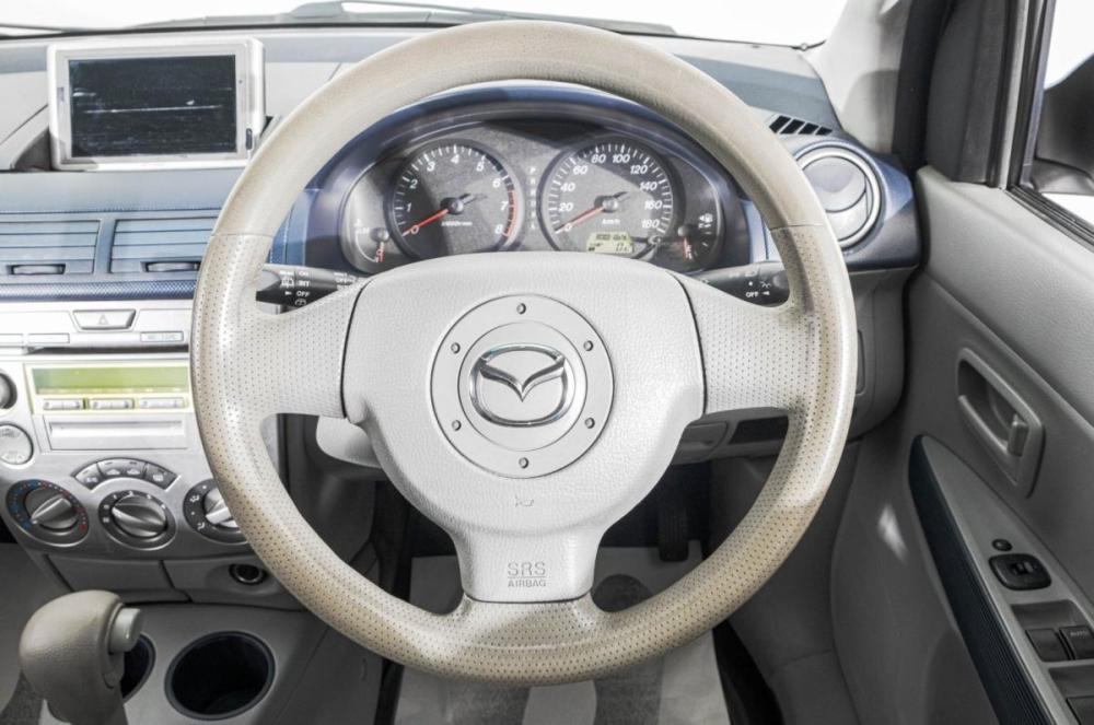 Mazda Demio II (DY) Барнаул  - изображение 13