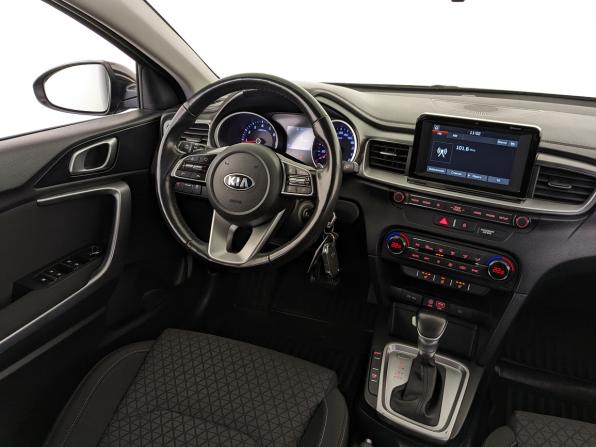 Kia Ceed III с пробегом 2019 года, цена 1 600 000 рублей, 124597 км, универсал, Автокод Объявления