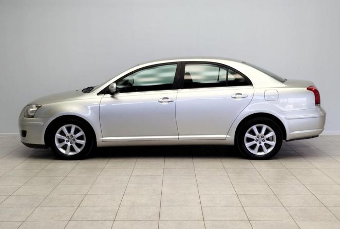 Toyota Avensis II Рестайлинг с пробегом 2007 года, цена 990 000 рублей, 176136 км, седан, Автокод Объявления