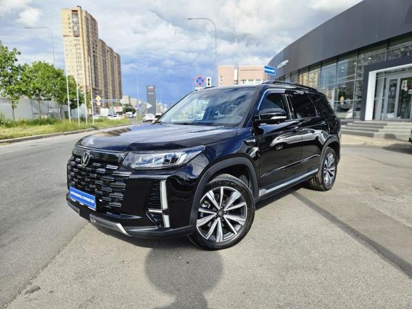 Changan CS95 I Рестайлинг 2 с пробегом 2023 года, цена 3 159 000 рублей, 43499 км, внедорожник, Автокод Объявления