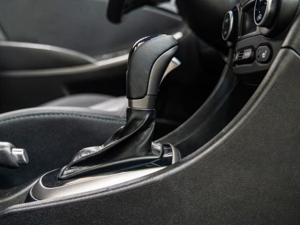 Hyundai Solaris I Рестайлинг с пробегом 2015 года, цена 1 098 000 рублей, 158203 км, хэтчбек, Автокод Объявления