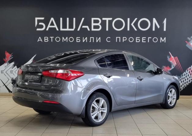 Kia Cerato III с пробегом 2013 года, цена 910 000 рублей, 196269 км, седан, Автокод Объявления