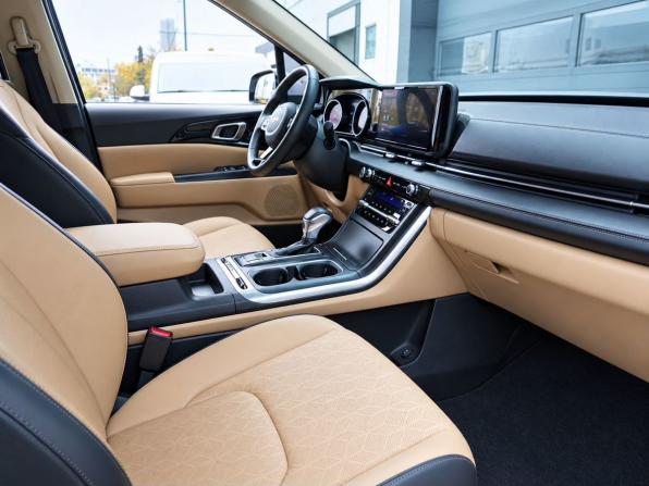 Kia Carnival IV с пробегом 2022 года, цена 3 782 000 рублей, 93715 км, минивэн, Автокод Объявления