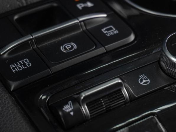 Kia K5 III с пробегом 2020 года, цена 2 459 000 рублей, 119863 км, седан, Автокод Объявления