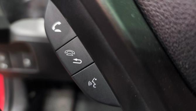 Honda Civic IX с пробегом 2012 года, цена 1 295 000 рублей, 132521 км, хэтчбек, Автокод Объявления