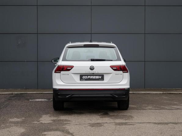 Volkswagen Tiguan II Рестайлинг (China Market) с пробегом 2024 года, цена 3 810 000 рублей, 136 км, внедорожник, Автокод Объявления
