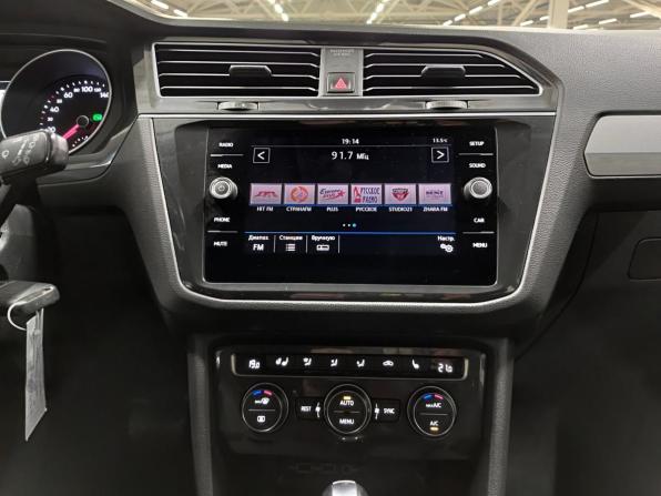 Volkswagen Tiguan II с пробегом 2020 года, цена 1 939 999 рублей, 155580 км, внедорожник, Автокод Объявления