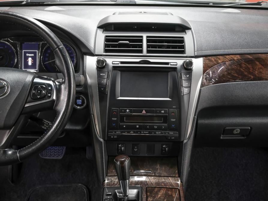 Toyota Camry VII (XV50) Рестайлинг Москва  - изображение 16