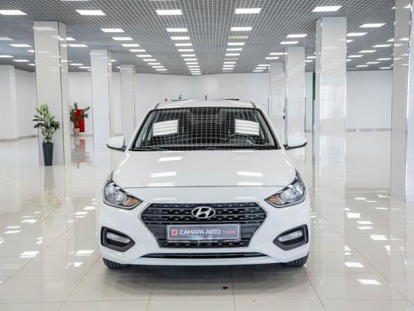 Hyundai Solaris II с пробегом 2019 года, цена 1 361 000 рублей, 102142 км, седан, Автокод Объявления