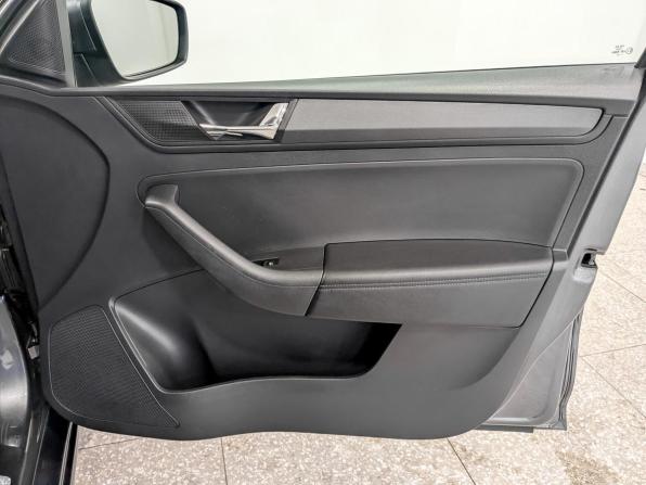 Skoda Rapid II с пробегом 2022 года, цена 1 750 000 рублей, 77758 км, лифтбек, Автокод Объявления