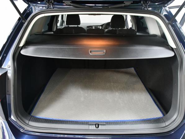 Volkswagen Golf VII с пробегом 2014 года, цена 1 265 000 рублей, 81363 км, универсал, Автокод Объявления